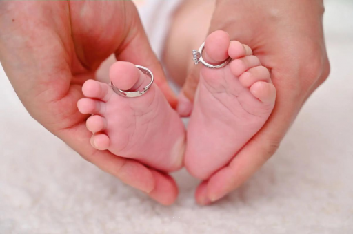 供卵中介机构有哪些怀孕肚子一边高一边低